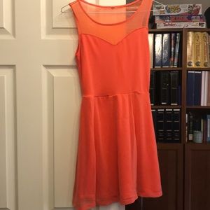 ⭐️ Pretty pink dress 2/30$